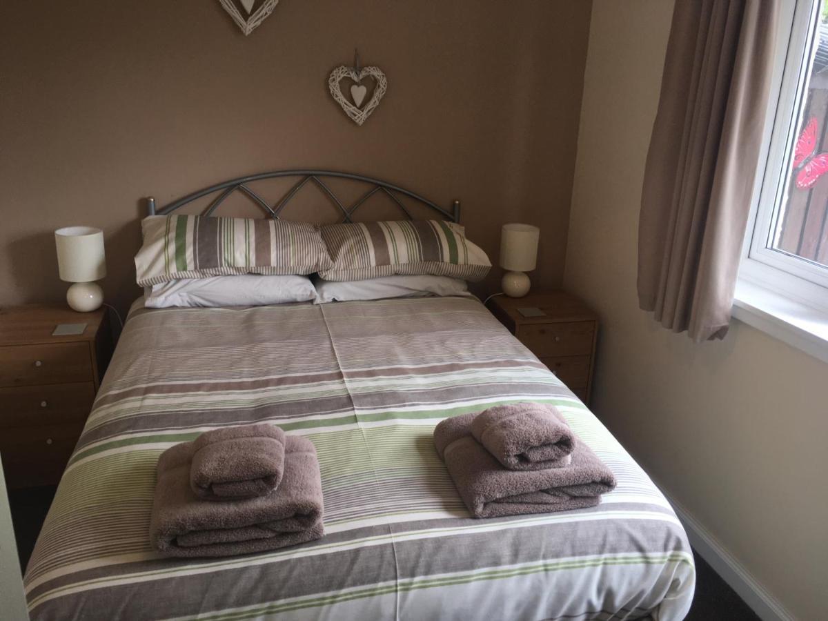 Riverbank Cottage Fort William Exterior foto